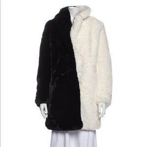 Apparis Teddy Coat